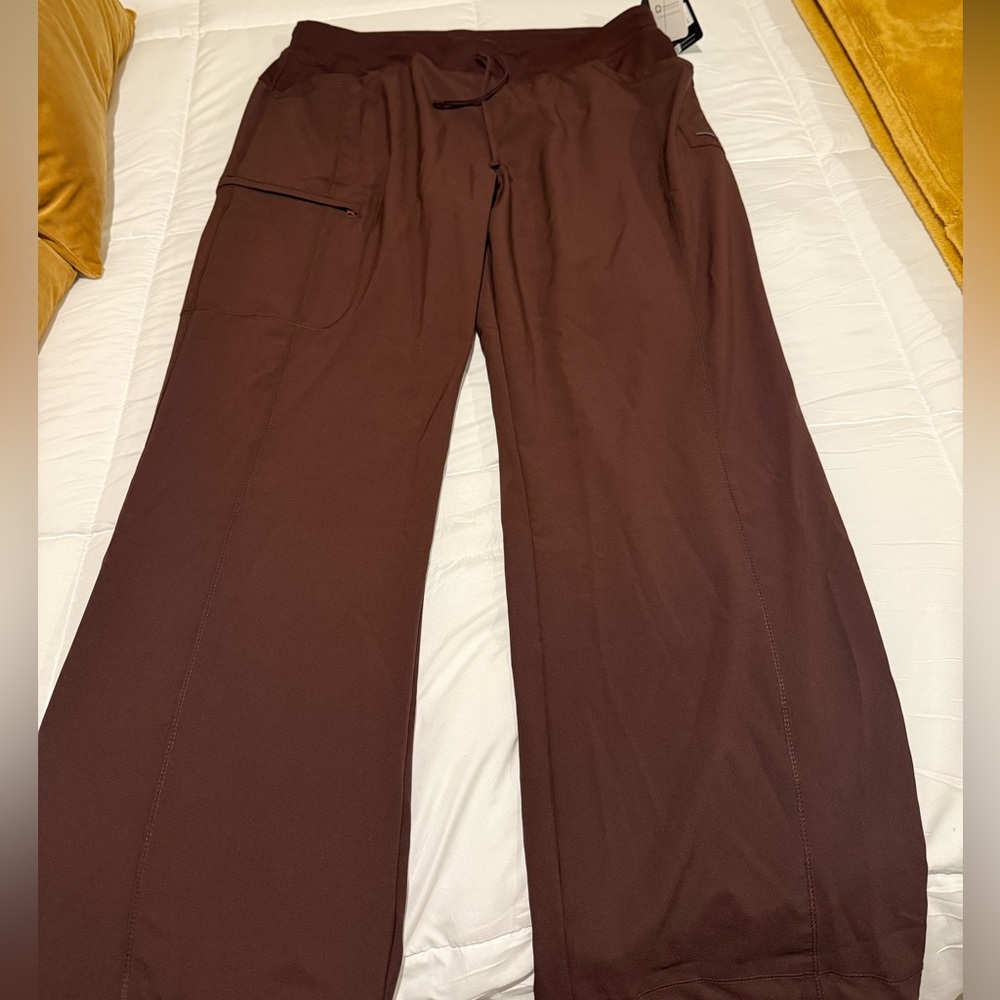 Women’s cherokee scrub bottoms